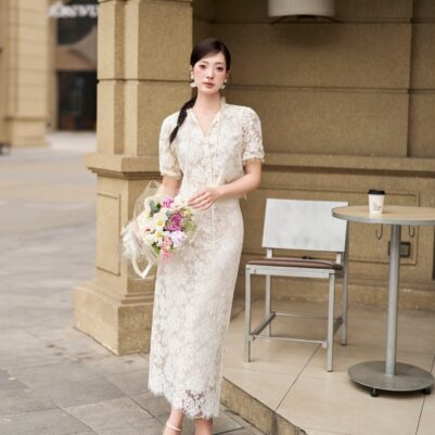 Cream tone for sunny day
