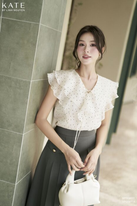 Áo - Elis Blouse - Kate by Linh Nguyen 1